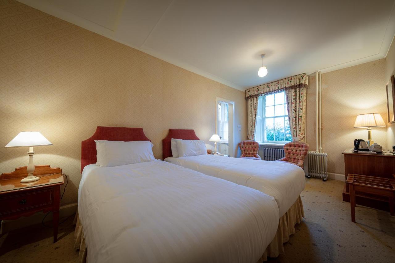 Glengarry Castle Hotel Invergarry Esterno foto